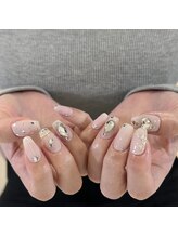 ムーイ 外苑前(mooi.)/bijou nail