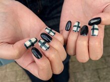 エメリーネイル(emelee nail)