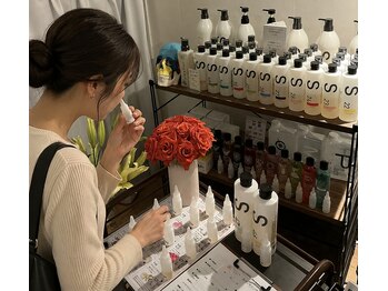 ミミ(MIMI)/今日の気分で香りを選ぶ。