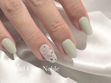ネイルクルーノーヴル(nail Clou Noble)/キラキラスタッズ