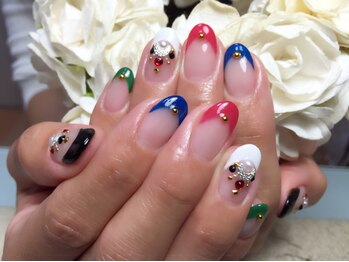 リリーヘブン(LILY HEAVEN)/秋カラーで5色フレンチ!