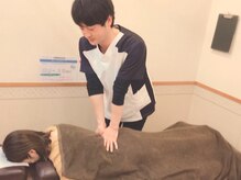 おおいし整骨院/肩こりの原因が腰にあることも..