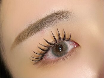 リフ アイラッシュ(Lifu eyelash)の写真/トレンド束感も自由自在！私だけの"最高に可愛い"をつけ放題で叶える◇ひとりひとりに合ったデザインに★