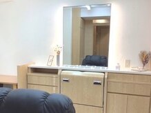 ビューステージ アイブロウサロン 千葉の雰囲気（【完全個室】ご褒美タイムはゆったり落ち着いた空間で♪）
