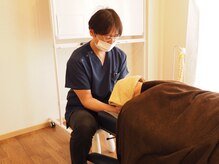 北風と太陽/肩こりの辛さにドライヘッドスパ