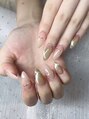 バズネイル(VAZ NAIL) シンプル綺麗なネイルもできます♪