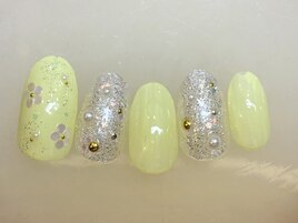 フラワーネイル