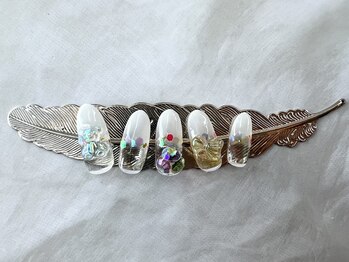 ラウレアルア(Laure’a lua)/