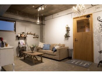 ジル 西新店(JilL)/まつげもネイルもダメージレス◎