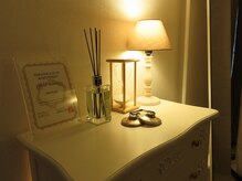 ヘッドマイスターによるまどろみヘッドスパ。