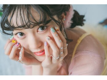 エマ(emma)の写真/《ネイル+まつエク》同時施術可能◎お仕事・家事・育児で忙しくて時間が作れない方にオススメ♪