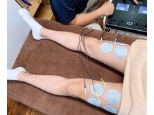 アスミルはり灸接骨院/EMS（太もも）
