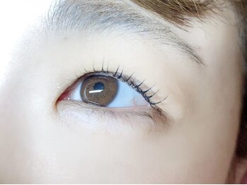 エミーズサロン/コスメリフト（パーマ、カール）