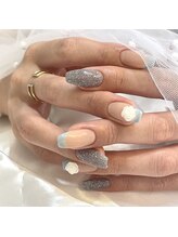 ミア(Mia)/フラッシュネイル×フレンチ