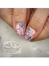 レインボー　水面ネイル