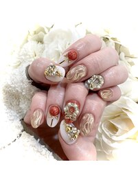 ビジューつけ放題☆