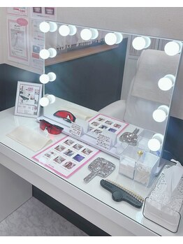 エクシアホワイトニング 稲沢店/~施術台~