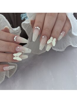 モニーク(Monique)/