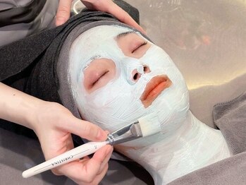 R-1ビューティーサロン 銀座の写真/【今年の夏は徹底した美白ケアがしたい方必見】美白ケアだけじゃなく、美シルエットも手に入る◎