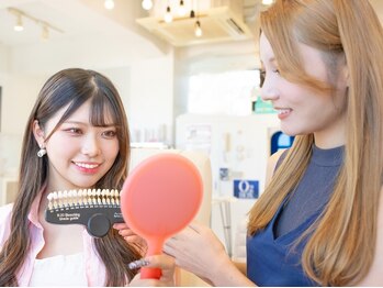 エクシアホワイトニング 碧南店の写真/輝く白い歯で好印象&清潔感UP☆たばこ/コーヒーで歯の黄ばみ着色が気になる方におすすめ♪お試し980円~