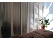 グレイティフル(Grateful)/広い空間でのボデイケア