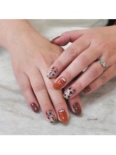 グランチュール(Grantulle)/アニマル柄ネイル