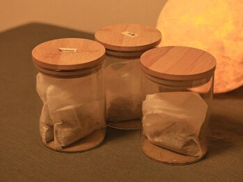 もみ屋/よもぎ蒸しの葉っぱ