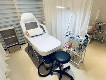 巻き爪補正店 越谷店/店内（施術室）