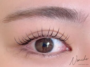 ノンチェ 大阪梅田店(Nonche)の写真/【ナチュラルまつエク派さん急増中】抜け感のある今どきまつエクで、ナチュラルなのに洗練された目元に。