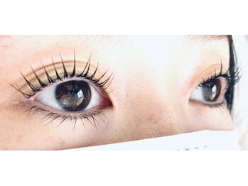 グリン(grin)/まつ毛パーマ