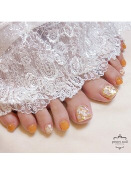 ピオニーネイル(peony nail)/金箔とシェル
