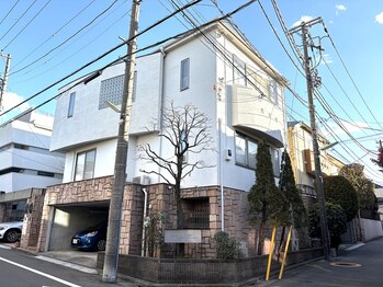 サロン エルマール(salon El Mar)/道順－右手に白い一軒家サロン