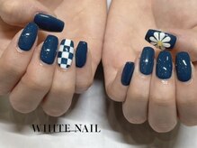 ホワイトネイル(WHITE NAIL)/お花ネイル/持ち込み