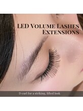 ロケラニ(Lokelani)/ボリュームラッシュ