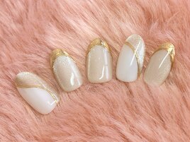 綺麗めマグネットネイル