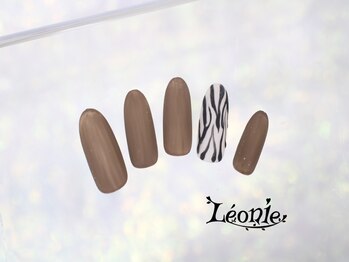 レオニー(Leonie)/ワンポイントゼブラデザイン