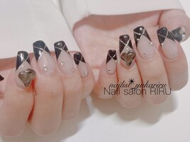 ブラックコーデ