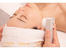 コンビンス(convince)の雰囲気（１回の施術で実現、毛穴・たるみ・ほうれい線ケアと引き締め顔）