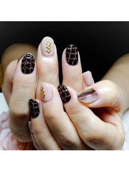 ブリリアント ネイル(Briliant Nail)/クロコネイル