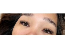 アナ カリーマ(Ana Kallima)/Hollywood LED マツエク