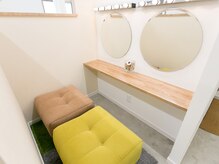 アイラッシュサロンクローバー 大垣店(CLOVER)/店内（メイクルーム）