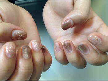 レアレアネイル(Lealeanail)/【パラジェル】ニュアンスネイル