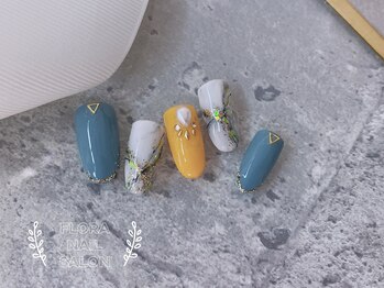 フローラネイルサロン/