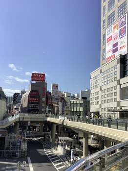 極めリラクゼーション/ 突き当たりを左方向へ