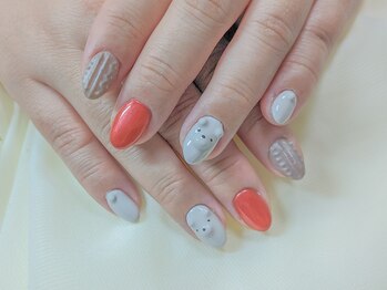 ジョリ ネイルズ(Jolie nails)/お持込みぷくぷくネイル