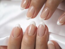 ミーナネイル(miinanail)/王道のホワイトフレンチネイル