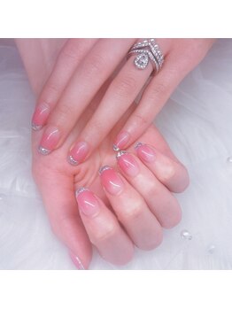 ビルドアップビューティー(Build Up Beauty)/ガラスフレンチネイル