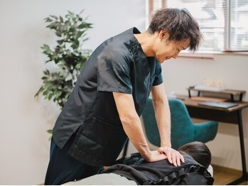 整体 堂 -DOU-の写真/【専門知識に長けた男性施術者×安定感のある施術★】骨盤＆姿勢矯正でスッと伸びた美しい若見えボディ◎