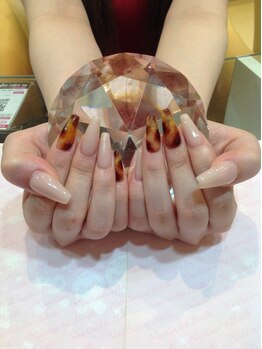 エスフィーネイルサロン ブリーユ(Esfy nailsalon Brille)/べっ甲ネイル