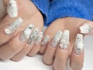 白系冬ネイル